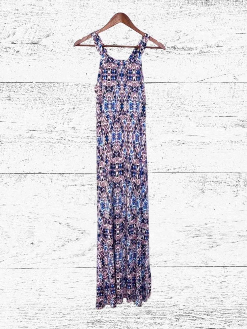 Elegant Blue Patterned Maxi Dress